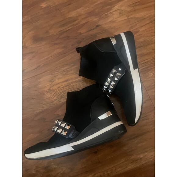 Michael Kors Socks Sneakers Trainers Skyler Bootie Shoes  MICHAEL KORS Skyler Stretch Knit Sock Sneaker Boot Shoes Black Studded Size 9